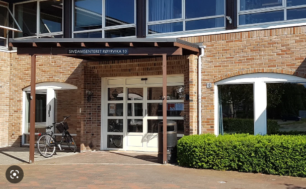 Har du lyst å vera med å spela bridge på Bryne?