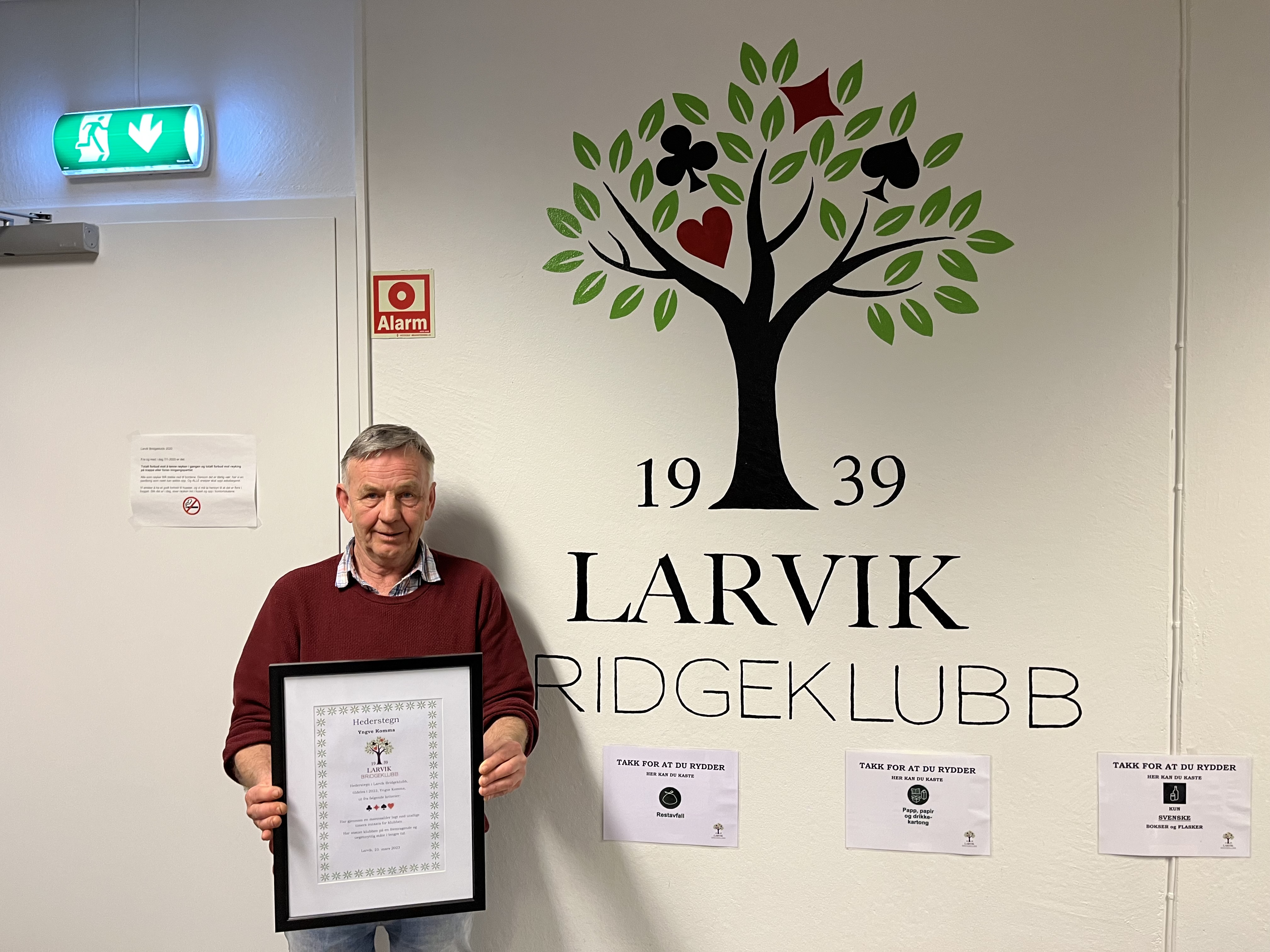 Hederstegn til Yngve